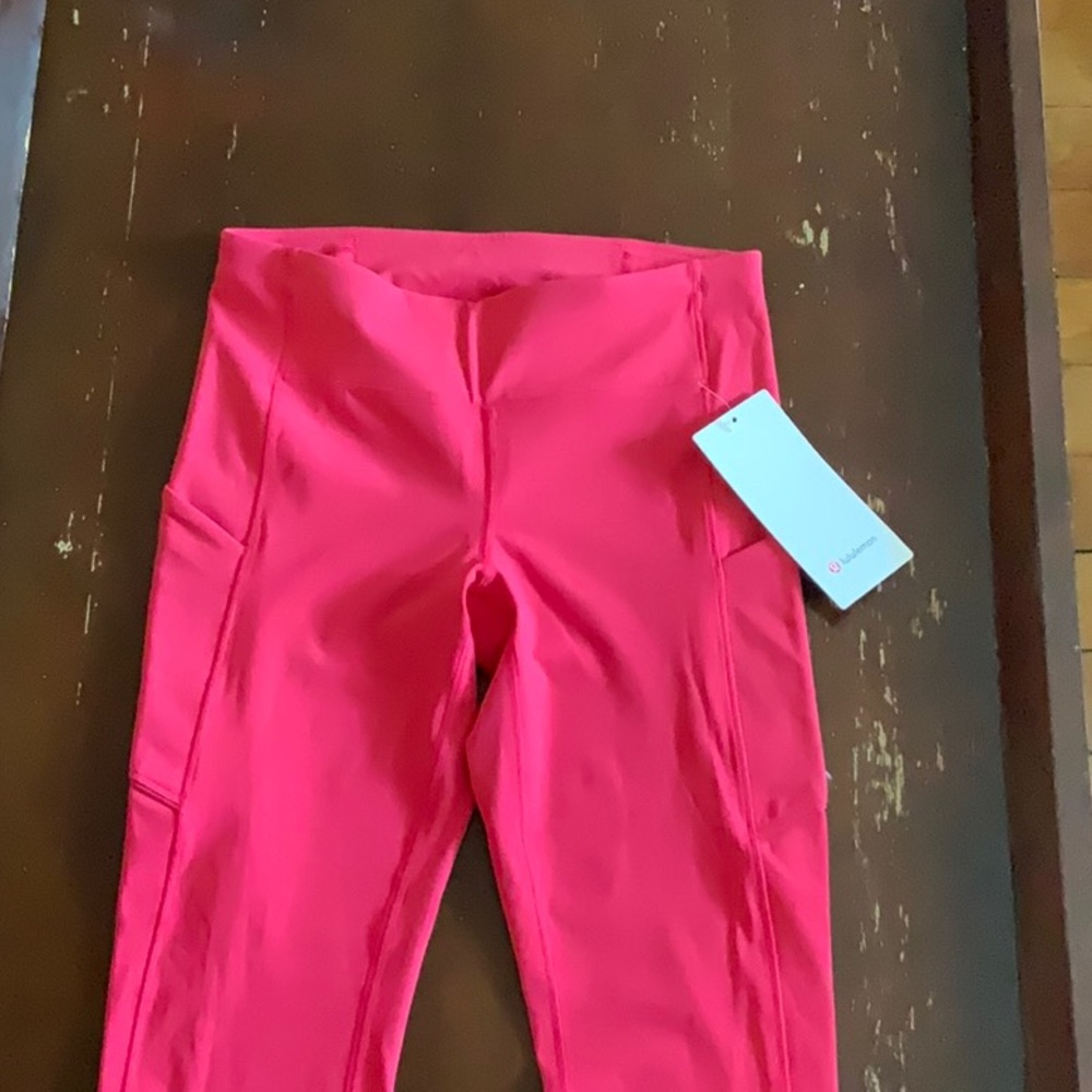 NWT LuluLemon Speed Up Tight 28” Fuchsia Pink Sz 6
